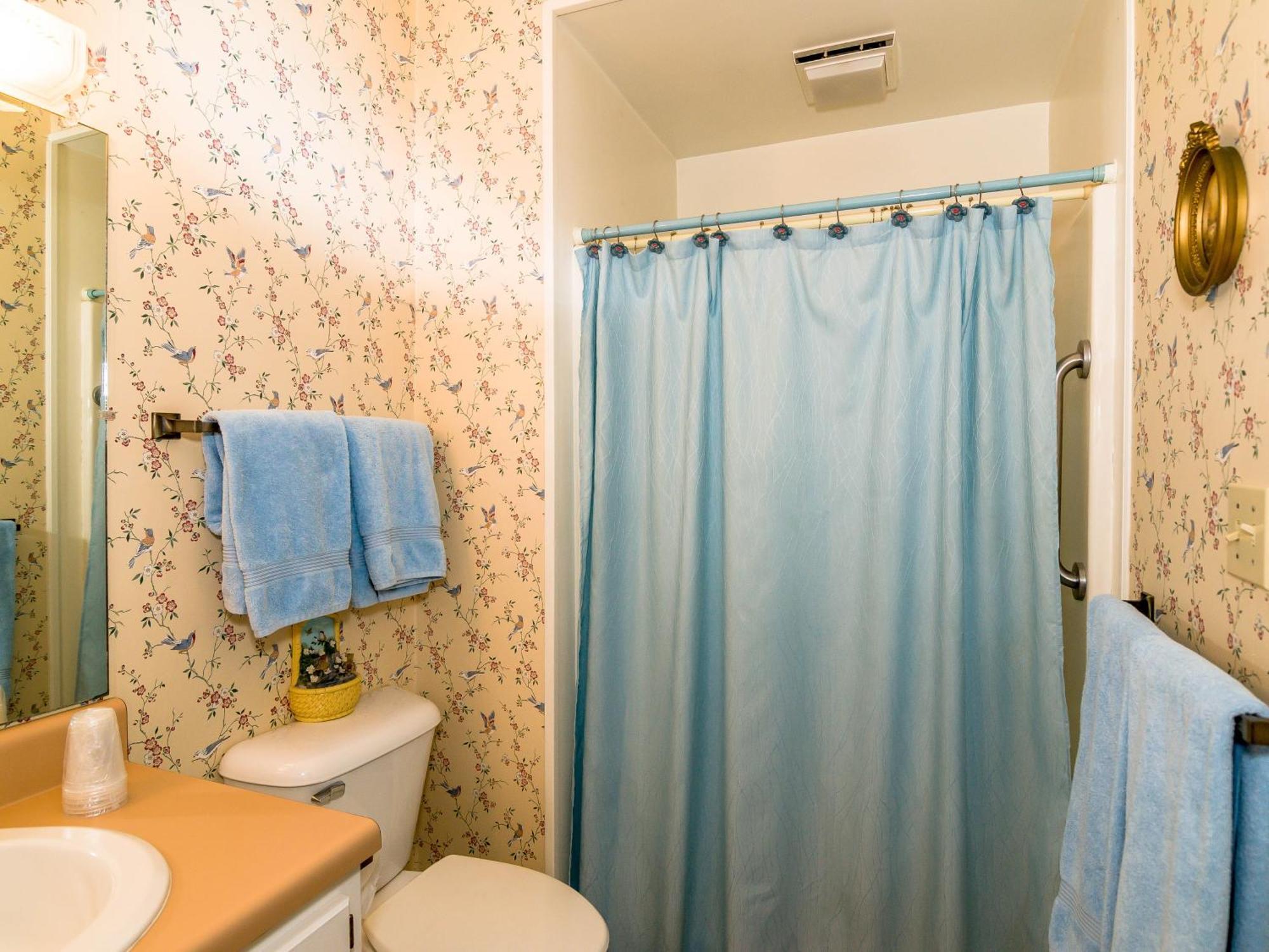 Holly House Of 3* Hamilton