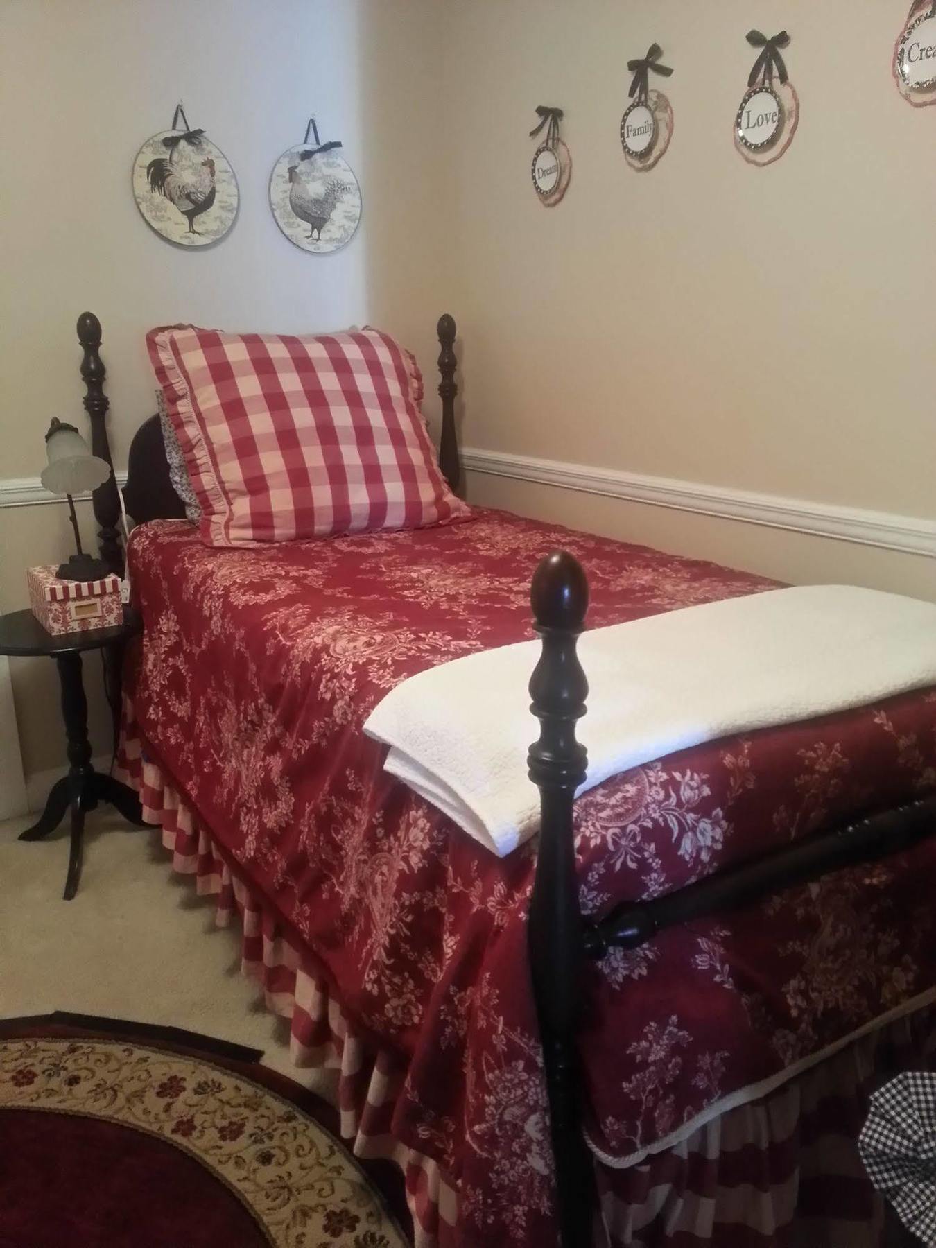 Holly House Of Hamilton