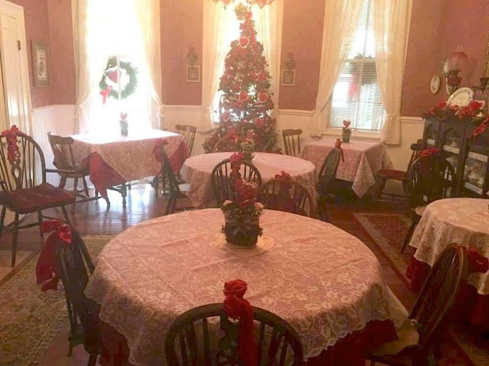 Holly House Of Hamilton